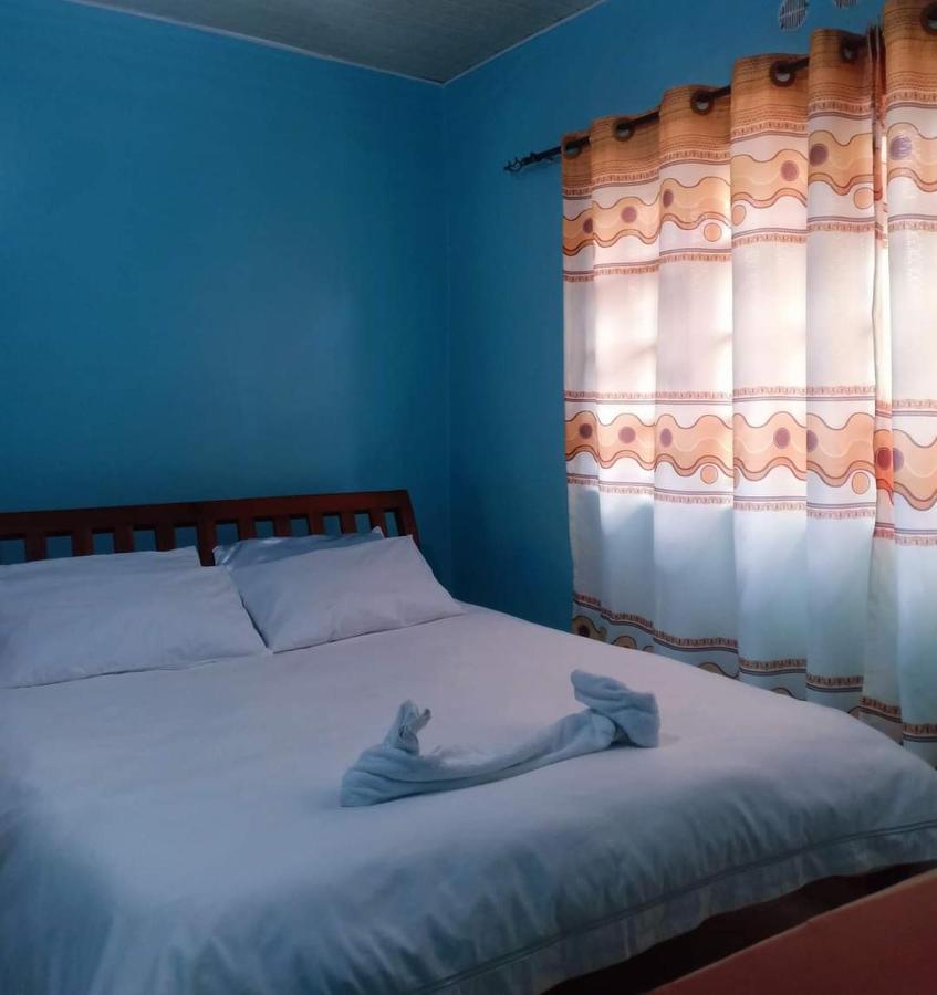 The Peak Meadows Hotel نيري المظهر الخارجي الصورة